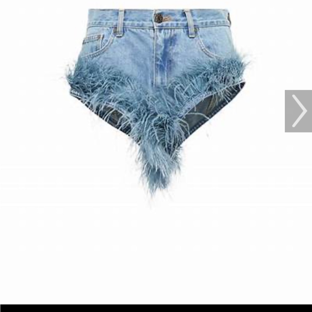 Area frayed denim feather Hot shorts